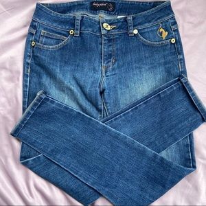 Women’s skinny jeans